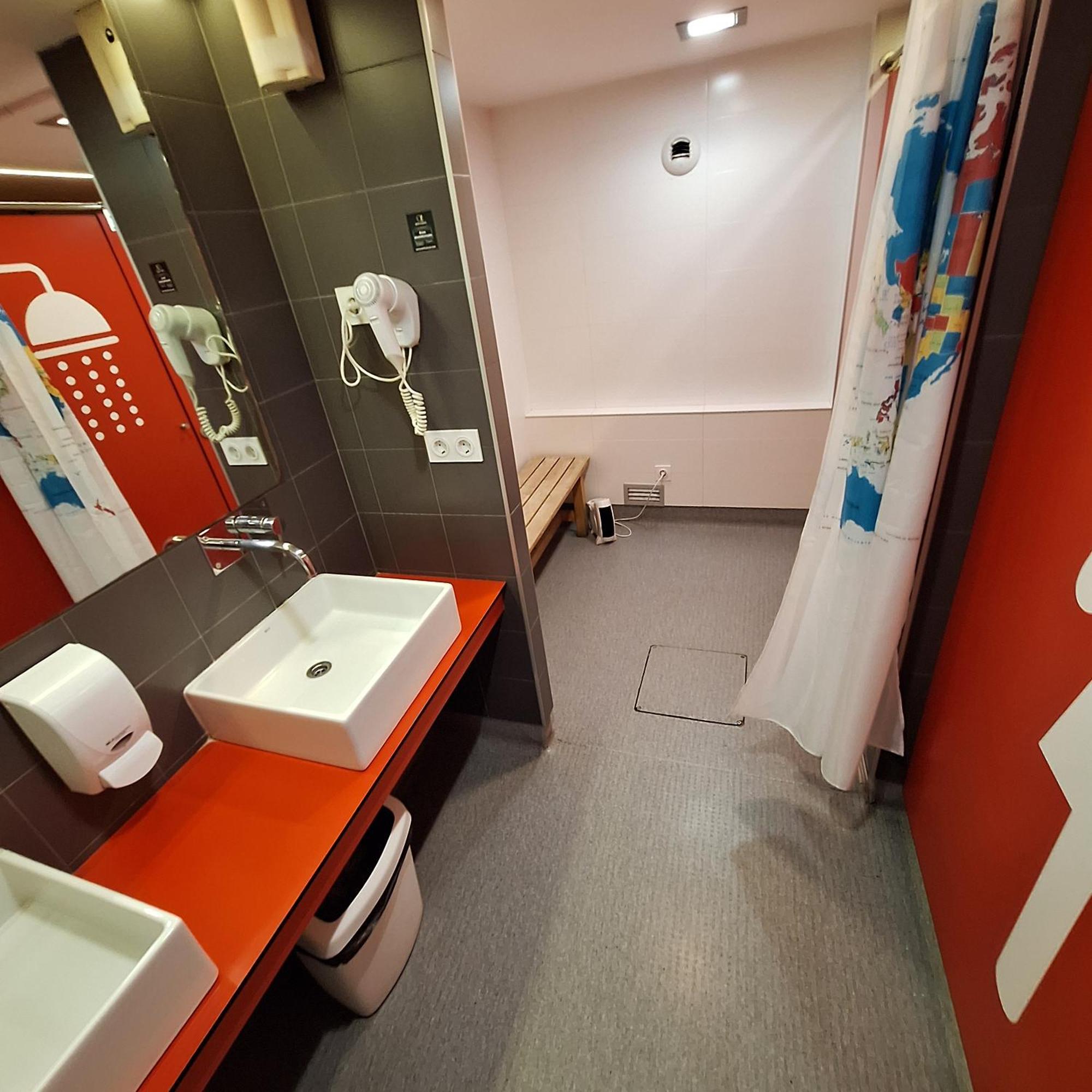 Hostel Casa Ibarrola Pamplona Eksteriør bilde